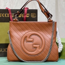 Gucci Shopping Bags